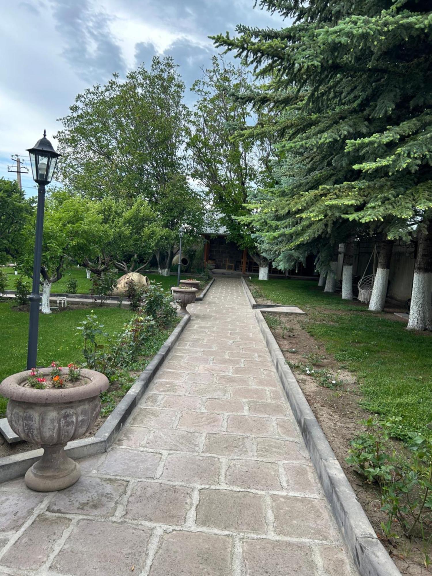 In Gyumri Guiumri Exterior foto