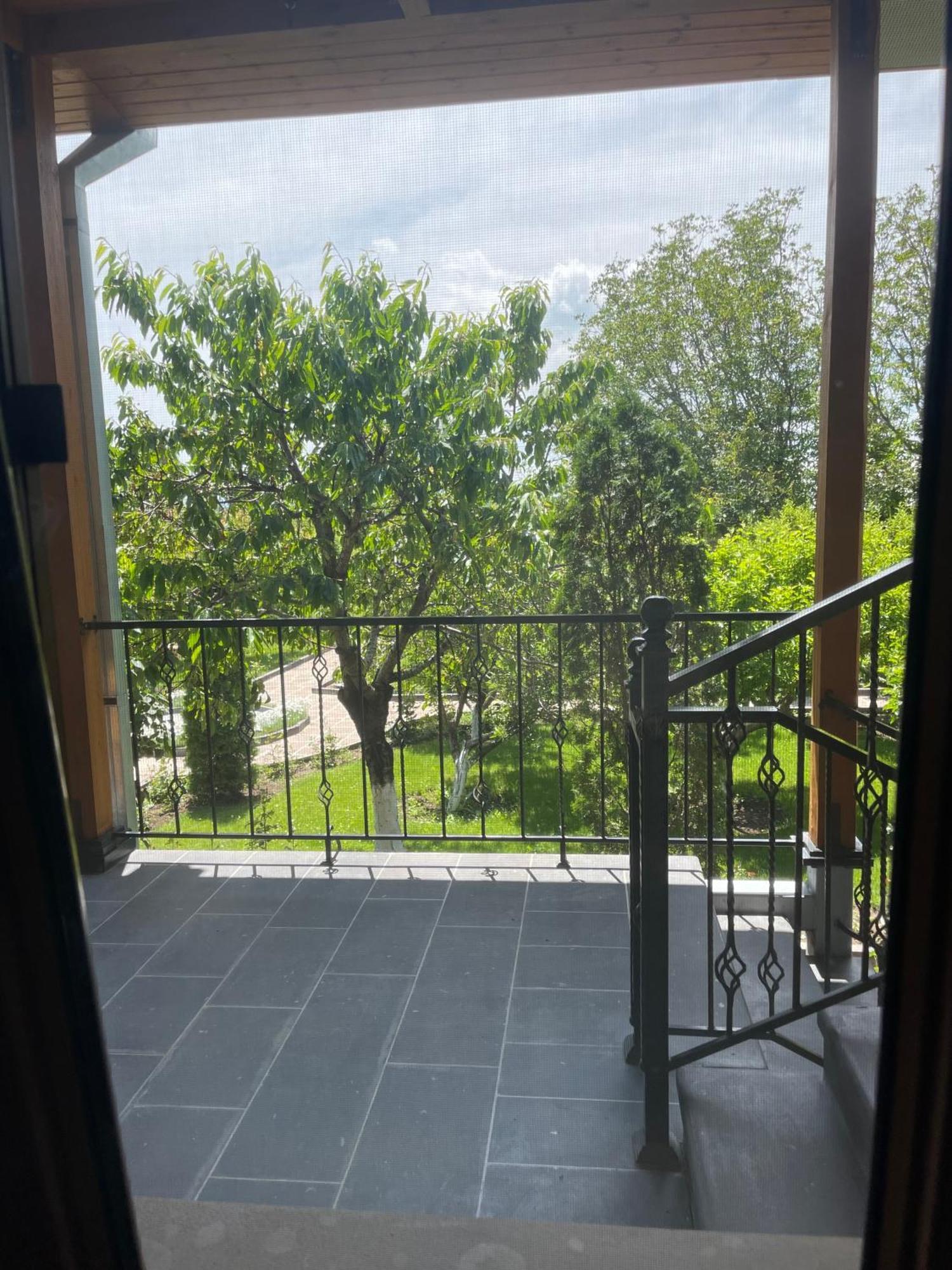In Gyumri Guiumri Exterior foto